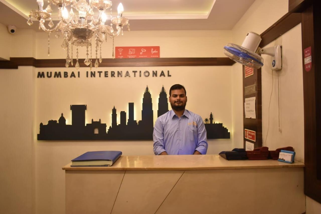 Hotel Mumbai International Exterior photo